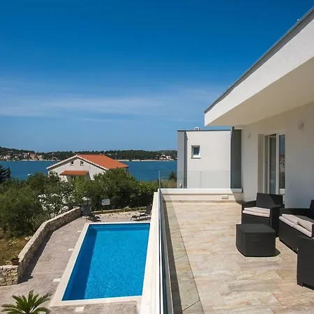 Beachfront Orion With Pool Rogoznica (Sibenik-Knin)