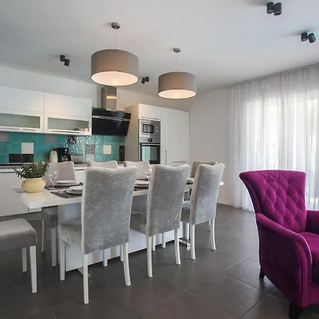 Beachfront Orion With Pool * Rogoznica (Sibenik-Knin)